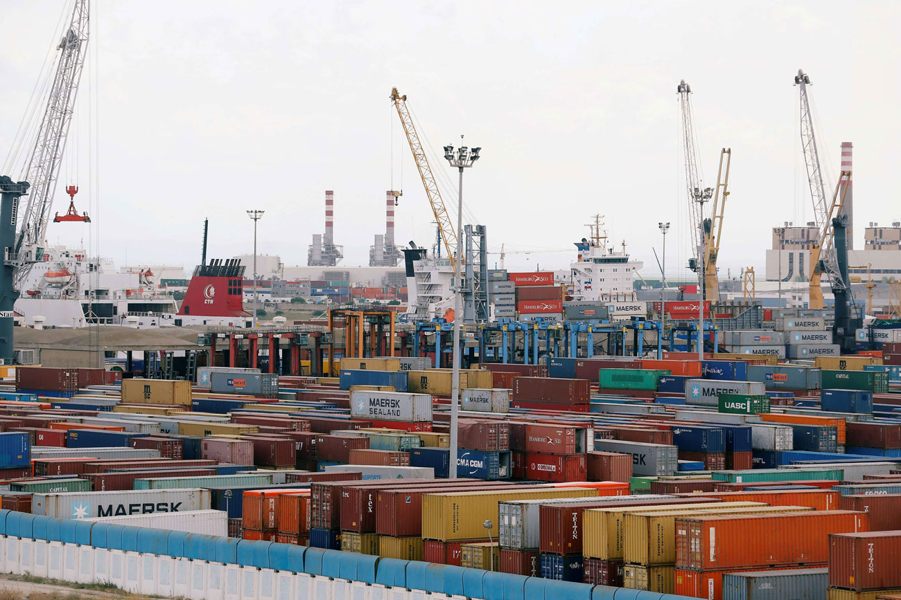 تطوير نظم العمل بميناء رادس محور جلسة عمل بولاية بن عروس