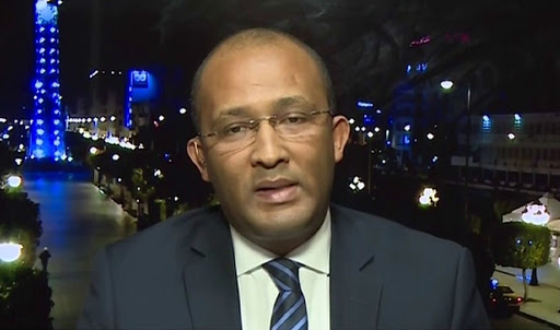 بالتنسيق مع رئاسة الجمهورية:  السيسي يرسل طائرتين عسكريتين محملتين بالاكسيجين والمستلزمات الطبية... 