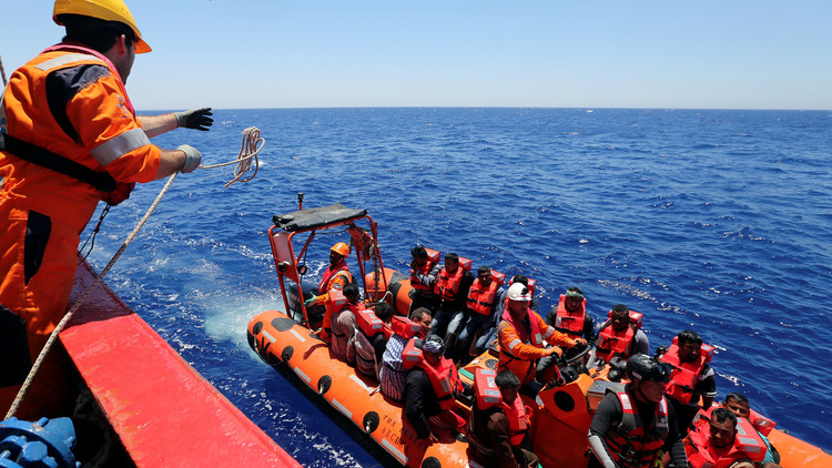   انقاذ 117 مهاجرا غير شرعي من بينهم تونسي