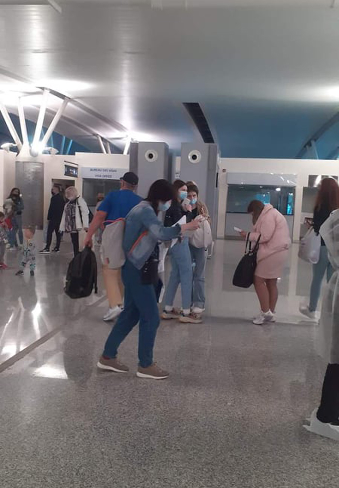 قادمين من بولونيا ..183 سائحا يحلّون بمطار النفيضة الدولي
