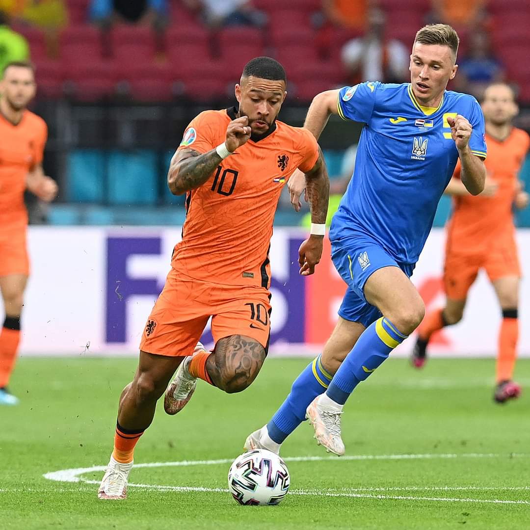 في مباراة مشوقة : هولندا تهزم أوكرانيا وتقاسم النمسا صدارة المجموعة الثالثة 