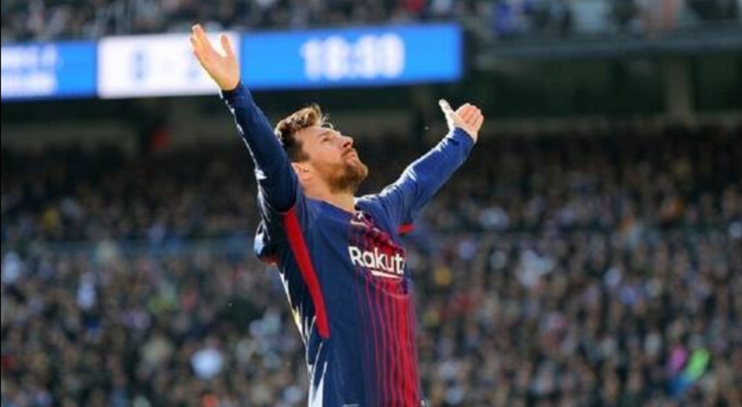 ميسي يطالب بضمانات لتجديد عقده مع برشلونة 