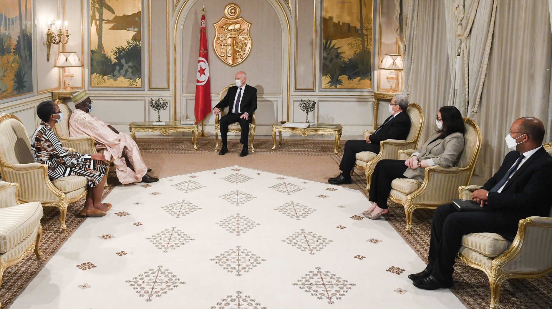 ‏رئيس الجمهورية‎ يتسلم أوراق اعتماد سفراء جدد بتونس لعدد من البلدان ‎‎‎‎