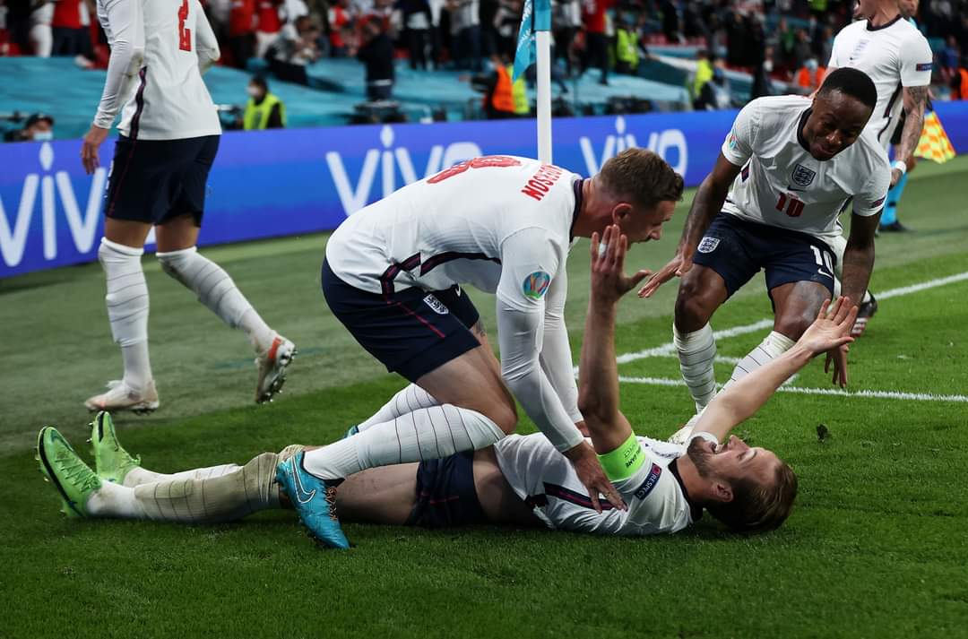يورو 2020 : انقلترا تلتحق بايطاليا في النهائي 