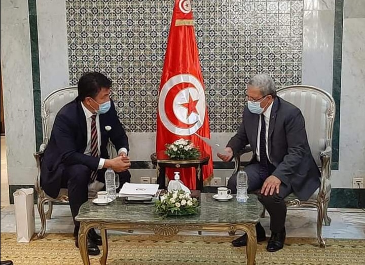   ماذا في لقاء وزير الخارجية بمدير عام المنظمة الإسلامية للأمن الغذائي؟