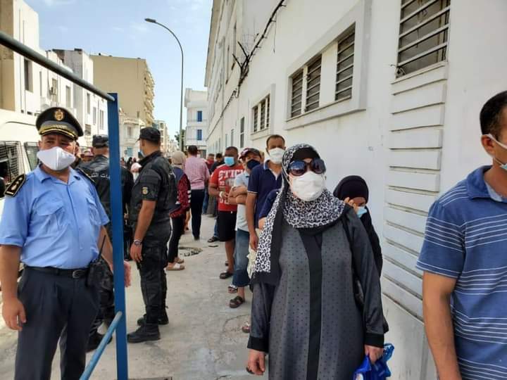    رئاسة الجمهورية تشكر كل المساهمين في اليوم الإفتتاحي الأول للحملة المكثفة للتلقيح