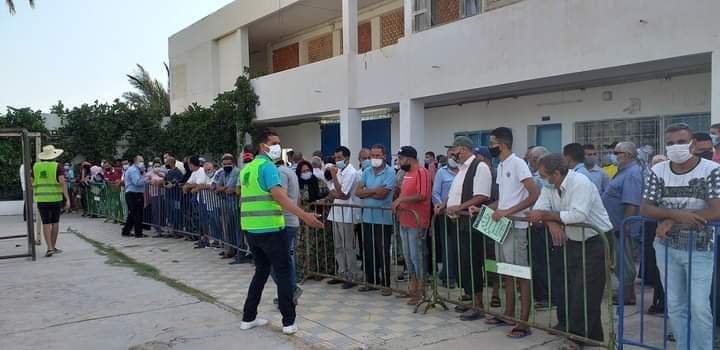   القـيروان..السعي لتلقيح  30 الف شخص في اليوم الوطني ضد الكورونا