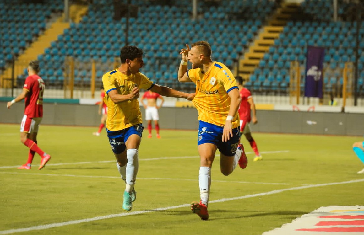 فخر الدين بن يوسف يوقّع لبيراميدز 