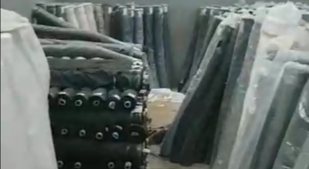 فرقة الحرس الديواني بأريانة تحجز كميات من القماش المهرب... 