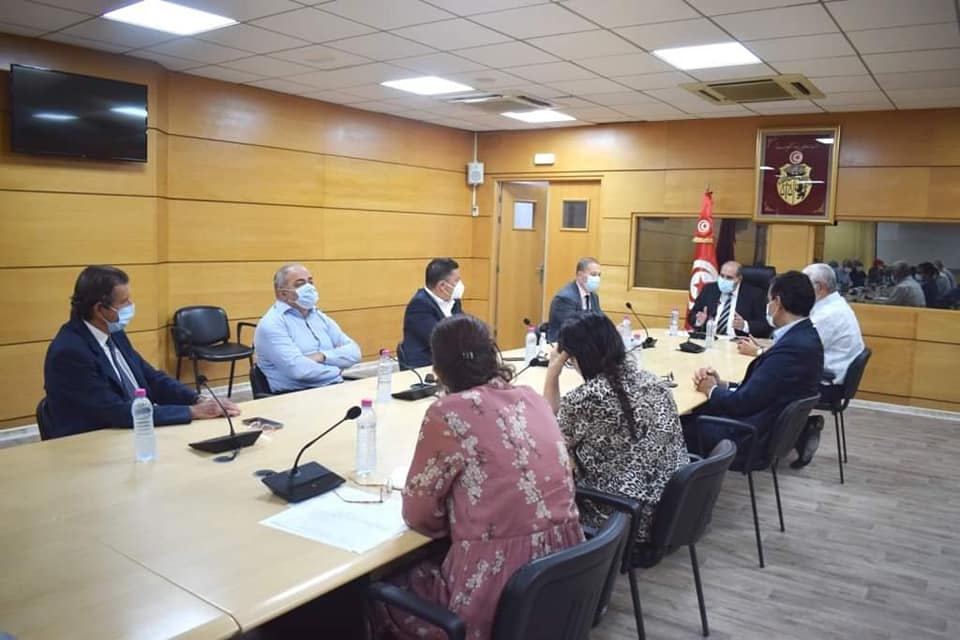 وزير التجارة: حزمة من الإجراءات للحد من كلفة إنتاج الاعلاف ستعلن لاحقا...