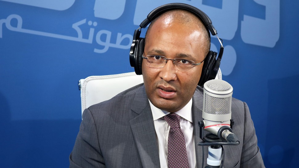  وليد الحجام: هناك اتجاه لتغيير النظام السياسي.. وربما عبر استفتاء