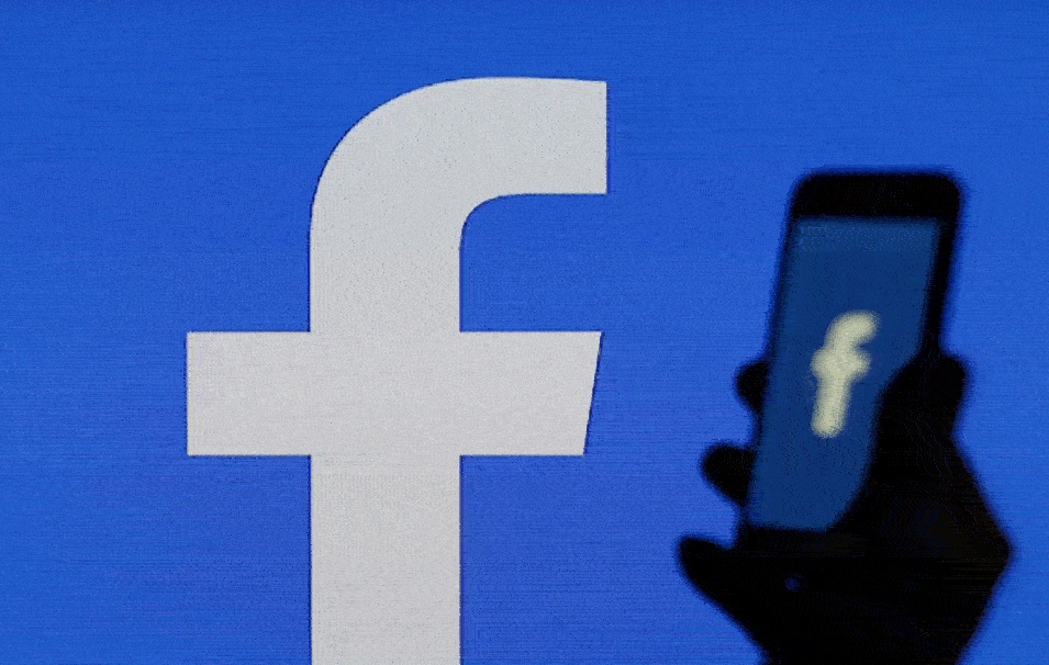  "فيسبوك" تكشف سبب تعطل خدماتها لمدة 6 ساعات