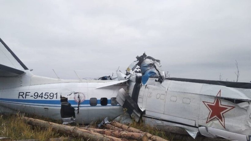  مقتل 19 شخصاً في تحطم طائرة ركاب بروسيا... 