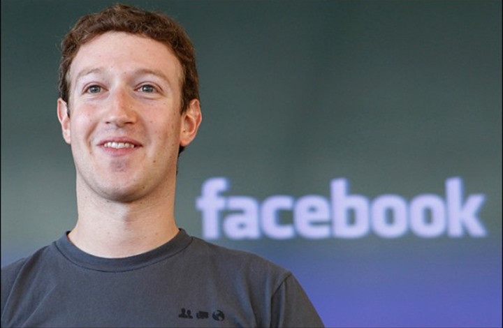 "مارك زوكربيرغ" يعلن تغيير اسم شركة "فيسبوك" إلى "ميتا"