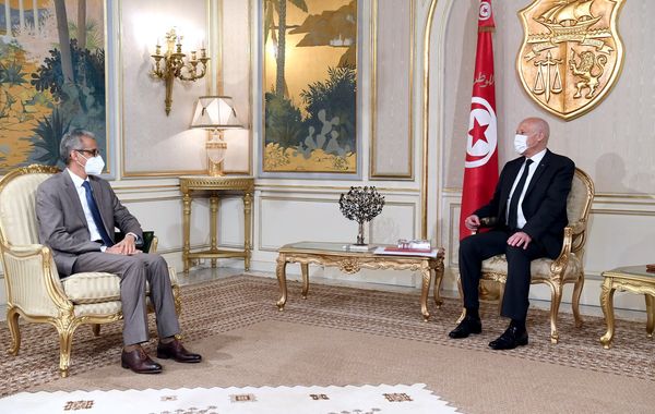 نحو إنشاء مركز عالمي لفنون الخط بتونس