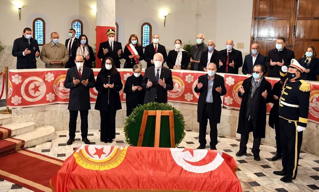    سعيد يشرف على موكب إحياء الذكرى 69 لاغتيال الزعيم فرحات حشاد