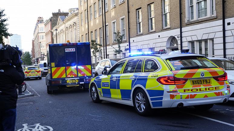   مقتل مسلح في مواجهة مع الشرطة في لندن