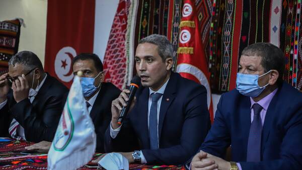 وزير السياحة: مرسوم جواز التلقيح رسالة طمأنة بأن تونس وجهة امنة