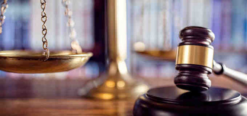 في أروقة المحاكم سنة 2021 / سنة استثنائية.. تداخل فيها السياسي بالقضائي.. جرائم فضيعة والمرأة ابرز الضحايا