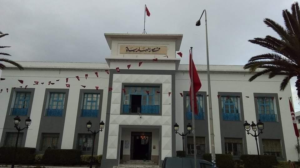 بلدية سوسة توظّف معاليم على الوقوف بعدد من الشوارع والأنهج