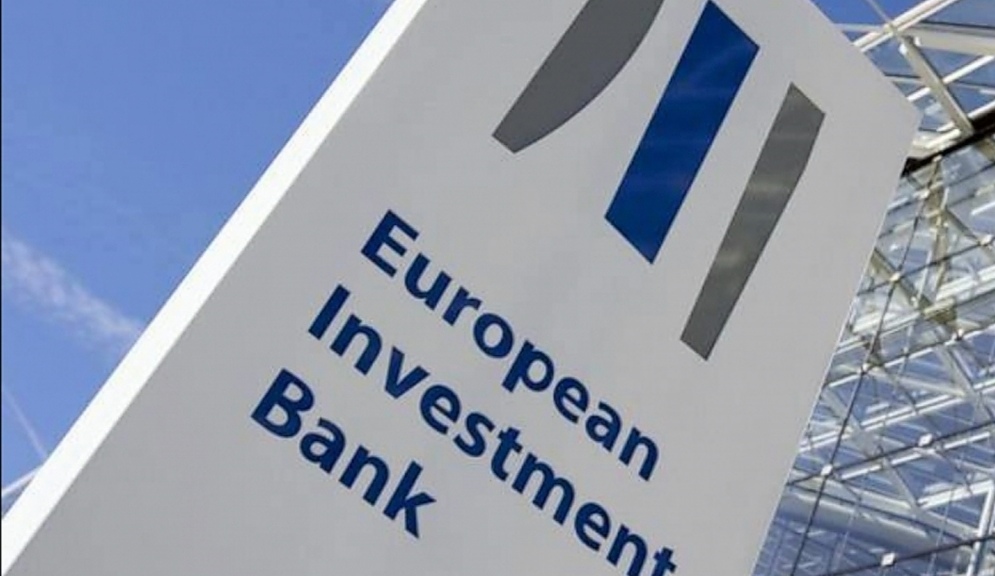  البنك الأوروبي للاستثمار: ملتزمون بمتابعة مشاريع التأهيل البيئي التابعة للمجمع الكيميائي 