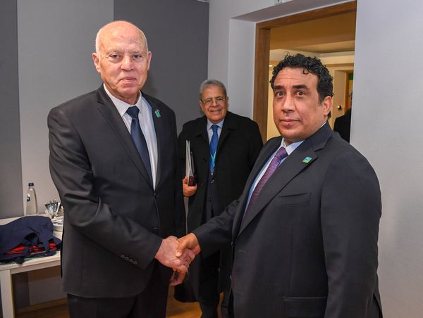 لقاء بين سعيد ومحمد المنفي في بروكسيل