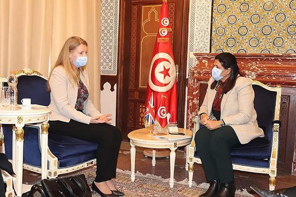 وزيرة الماليّة تلتقي سفيرة بريطانيا...