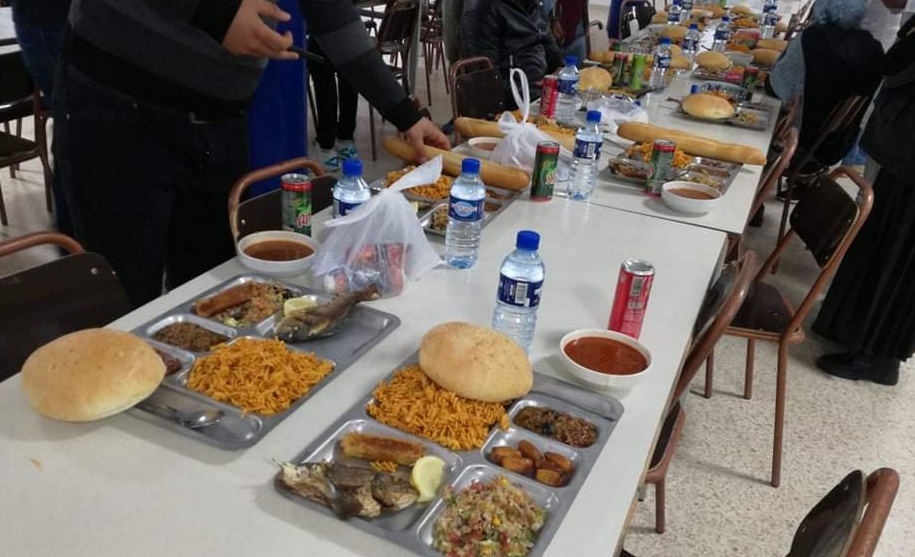  مدير الخدمات الجامعية بالجنوب لـ"الصباح نيوز": قرابة 8000 وجبة تقدمها 9 مطاعم جامعية بصفاقس خلال رمضان