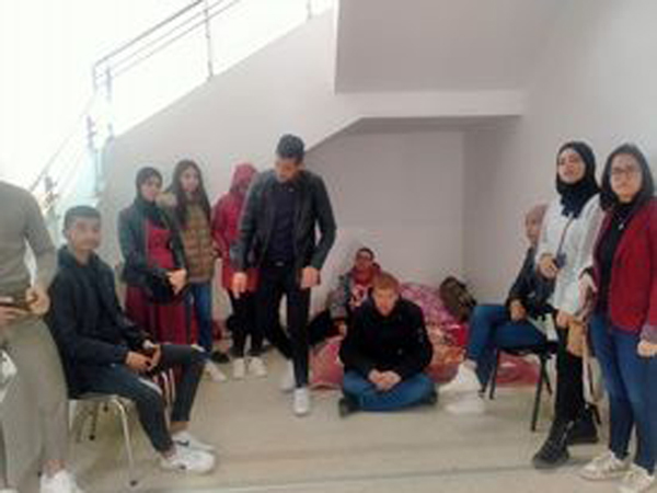  اليوم التاسع على التوالي  تواصل اعتصام خريجي التربية بمندوبية أريانة 