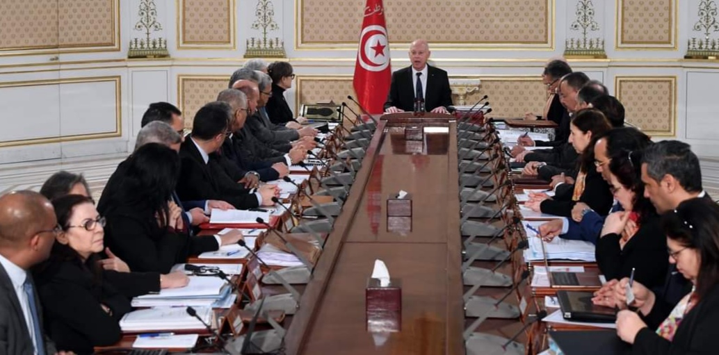  مجلس الوزراء يتداول في عدد من المراسيم والاوامر الرئاسية