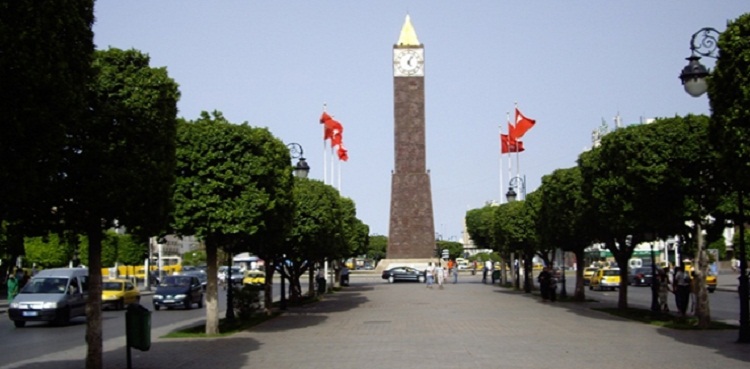 تعزيزات أمنية مكثفة بشارع الحبيب بورقيبة