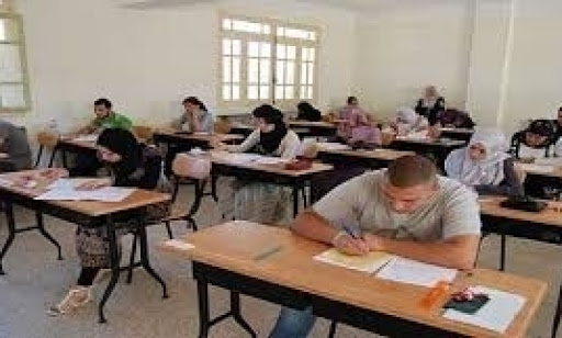   فيما تستعد وزارة التربية لامتحان الباكالوريا 124ألفا و900 تلميذ يجتازون امتحان "باك سبور"... مدير عام الامتحانات بوزارة التربية لـ"الصباح": لم نسجل أي حادث..وهذه أهم الاستعدادات ومواعيد بقية الامتحانات