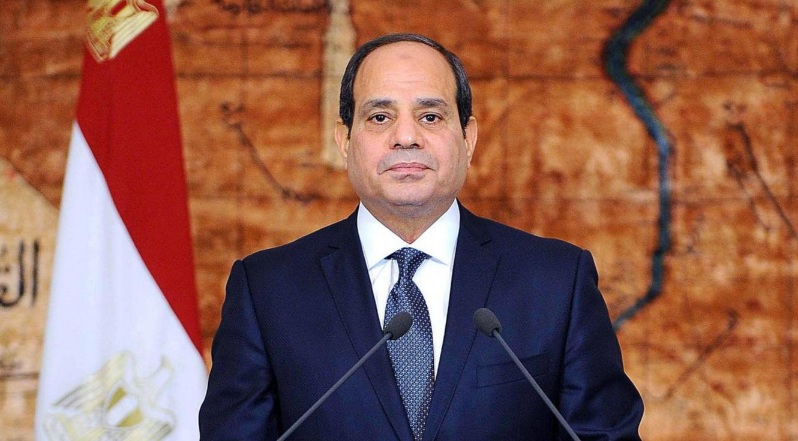 السيسي يدعو لحوار سياسي مع كافة التيارات السياسية ويعيد تفعيل لجنة العفو الرئاسي