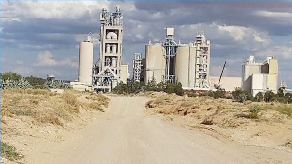 انفجار في مصنع الاسمنت الأبيض فريانة..واصابات في صفوف العملة 