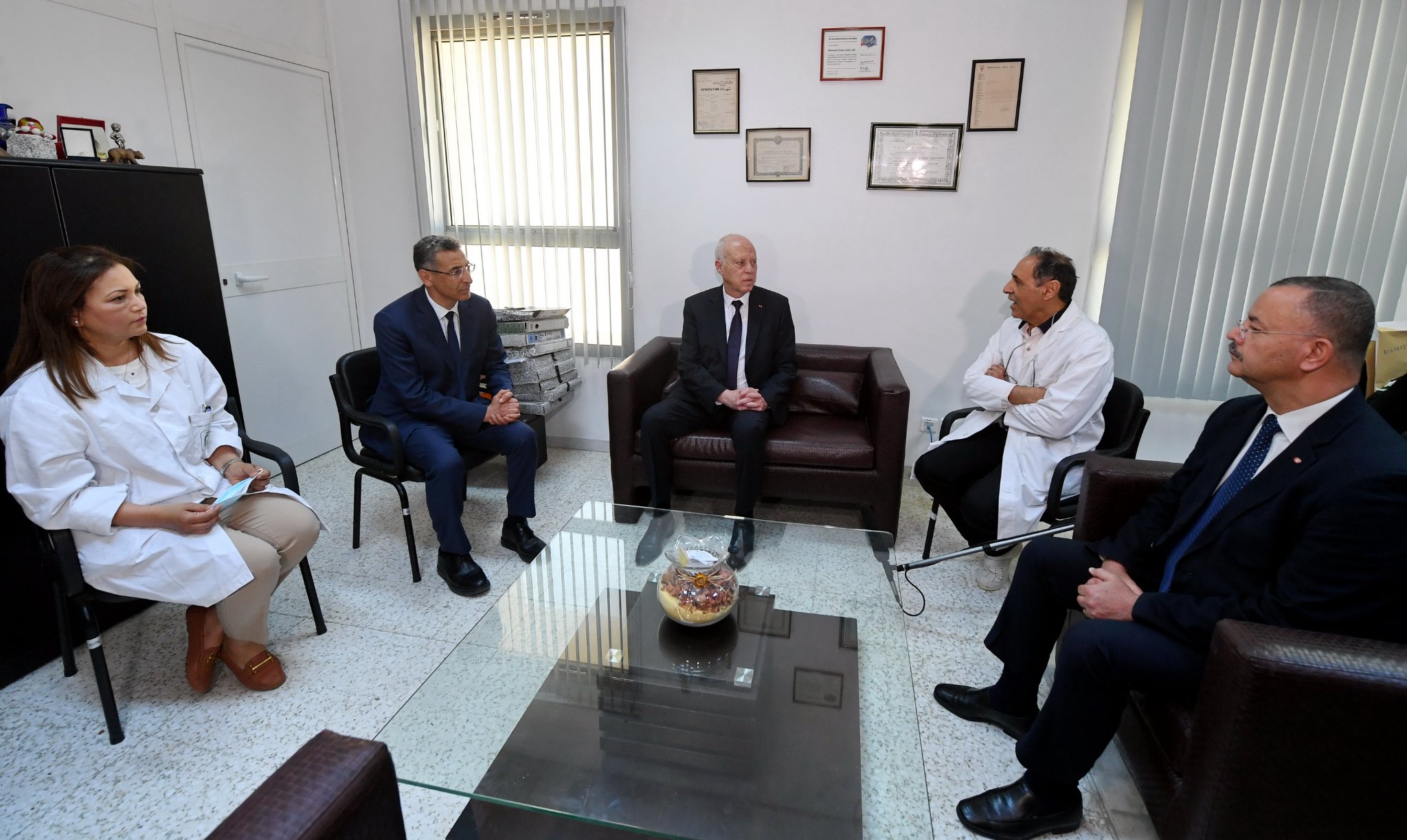 سعيد يعود زوجة وزير الداخلية...
