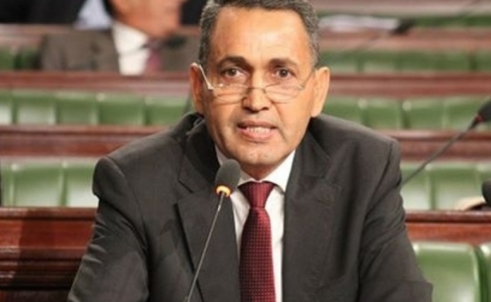 سالم لبيض : الصادق بلعيد فشل  في انتخابات 2011  واليوم سيكتب  لنا دستورا جديدا  باسم نفس الشعب الذي لفظه سابقا