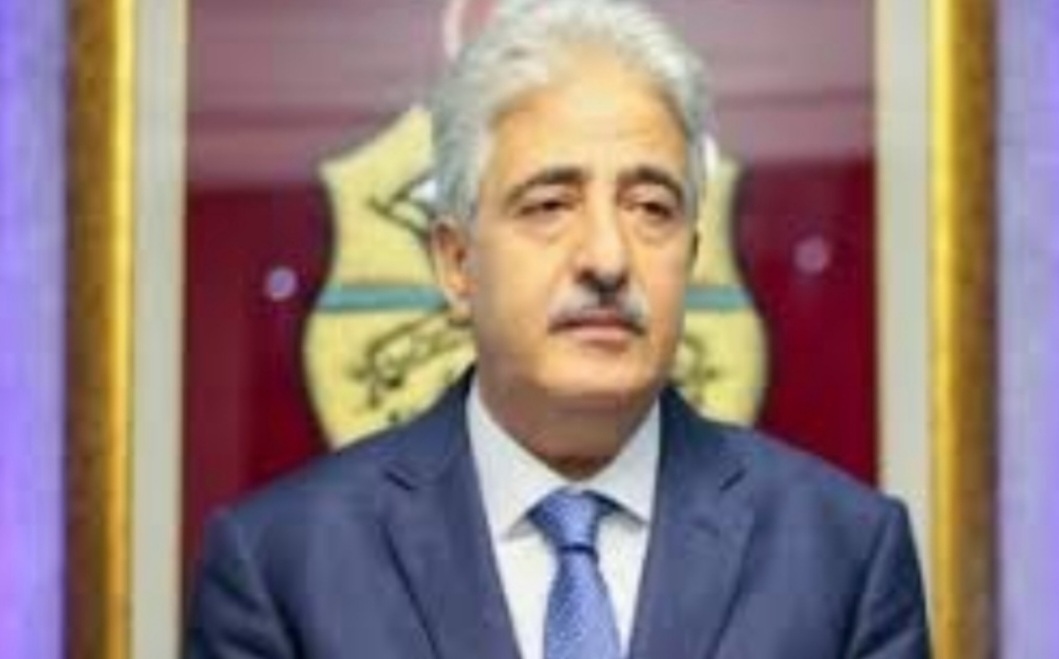 وزير الدفاع  يبحث مع السفير الأوكراني أوضاع الطلبة والجالية التونسية المقيمة بأوكرانيا