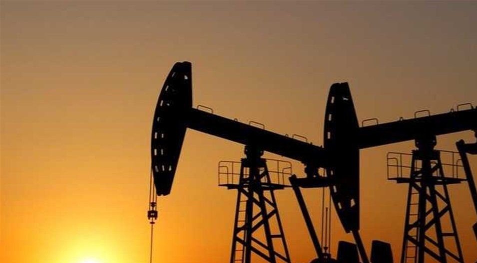 تراجع أسعار النفط بعد تحذيرات بكين من تزايد إصابات كورونا