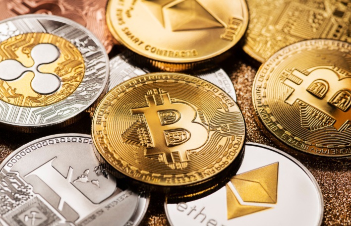 بعد الخسائر الفادحة.. ما مستقبل العملات المشفرة؟