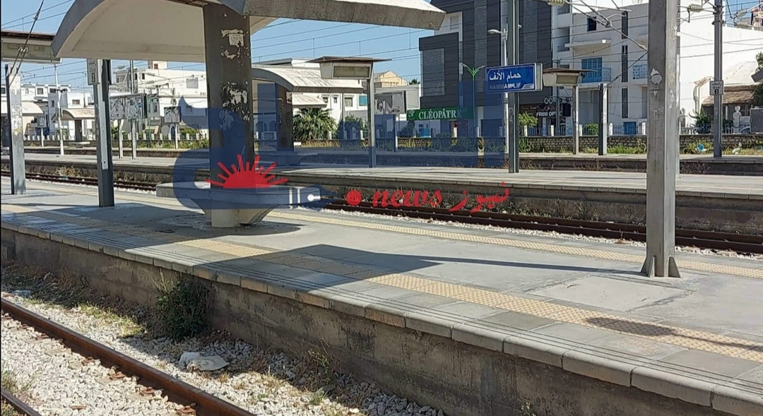  حمام الأنف في يوم الإضراب العام.. غاب القطار وحضر التاكسي الجماعي والفردي لكن...