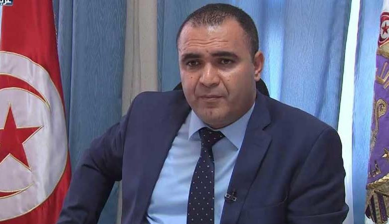 الاحتفاظ بمحمد علي العروي...وهذه التفاصيل 