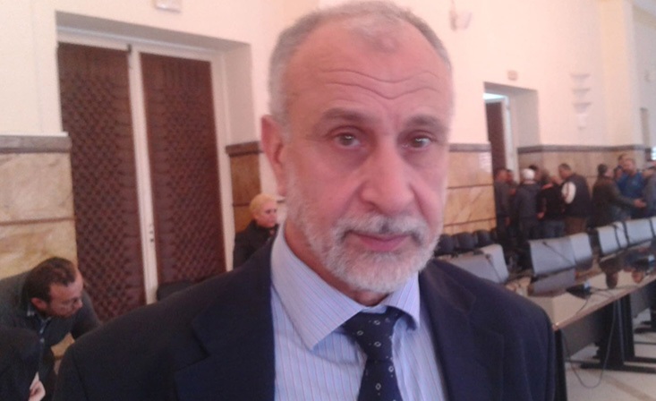 منع رئيس بلدية بنزرت من السفر