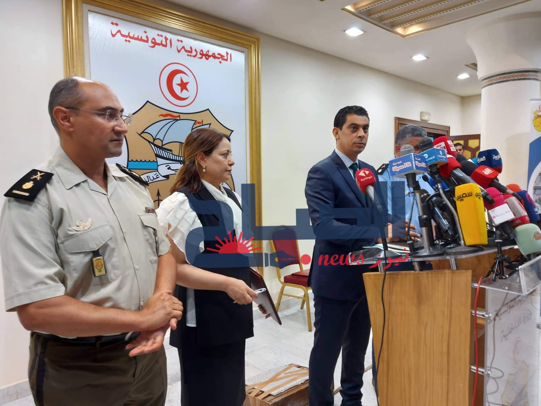 المنفذ خرج من السجن فتمت دمغجته  :الداخلية تكشف آخر المستجدات حول العملية الارهابية  في شارع الحرية