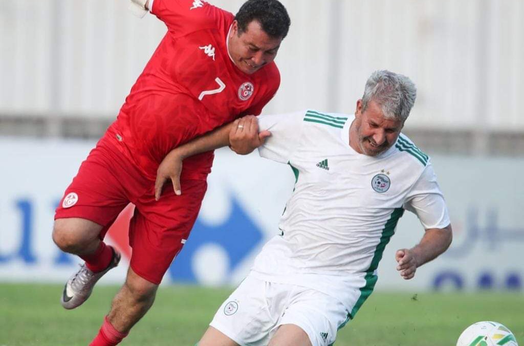 قدماء المنتخب التونسي يفوزون وديا على الجزائر