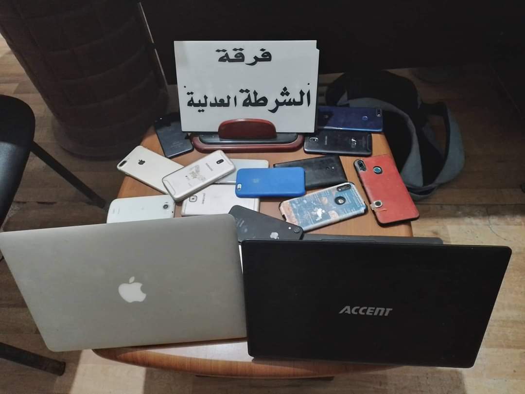 يسرقون في قابس ويروٌجون في جربة: القبض على ثلاثة قصٌر قاموا بسرقة محلٌ  لصيانة الهواتف والحواسيب