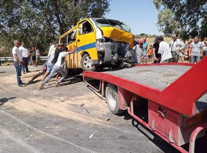 بوعرقوب: وفاة شخصين في حادث اصطدام تاكسي جماعي بشاحنة خفيفة