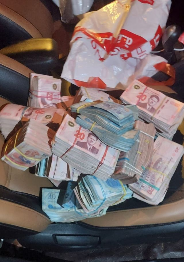 حجز لديهما 193 مليونا في باب الخضراء ..الاطاحة بأجنبي وتونسي يختلسان باستعمال بطاقات بنكية مزيفة