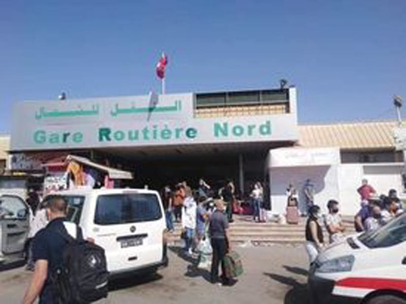 الناطق باسم الحماية المدنية لـ"الصباح نيوز ": سقوط لافتة اشهارية بمحطة باب سعدون وتسجيل إصابة خفيفة لطفلة...