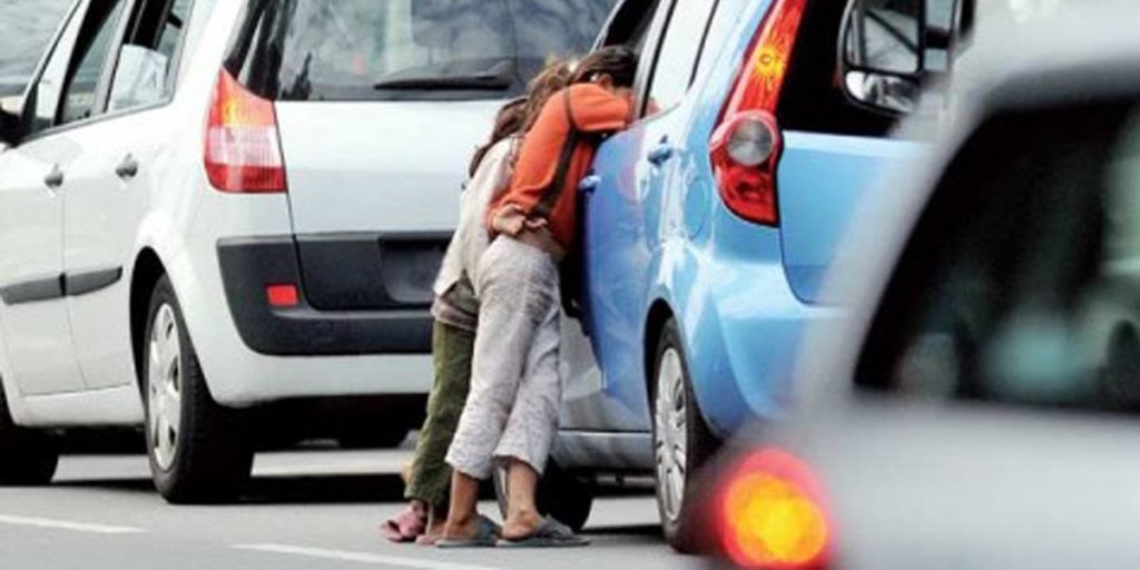  صفاقس.. الكشف عن شبكة تستغل الأطفال في التسول