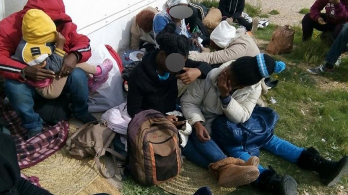 جريدة الصباح نيوز - أفارقة جنوب الصحراء يغزون تونس وعددهم بلغ 700 الف.. وما  حقيقة المشروع الأوروبي لتوطينهم في تونس ؟